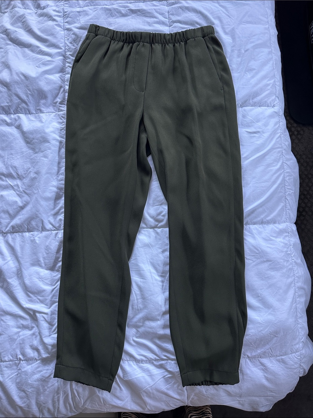 Vince Olive Green Elastic-Waist Dress Pants